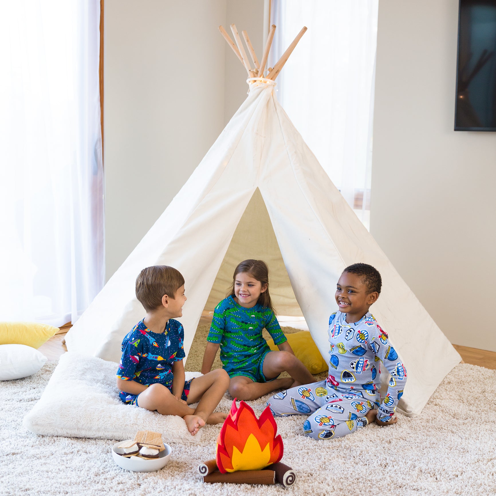 7'  Canvas Play Tent and Canvas Play Tent lights