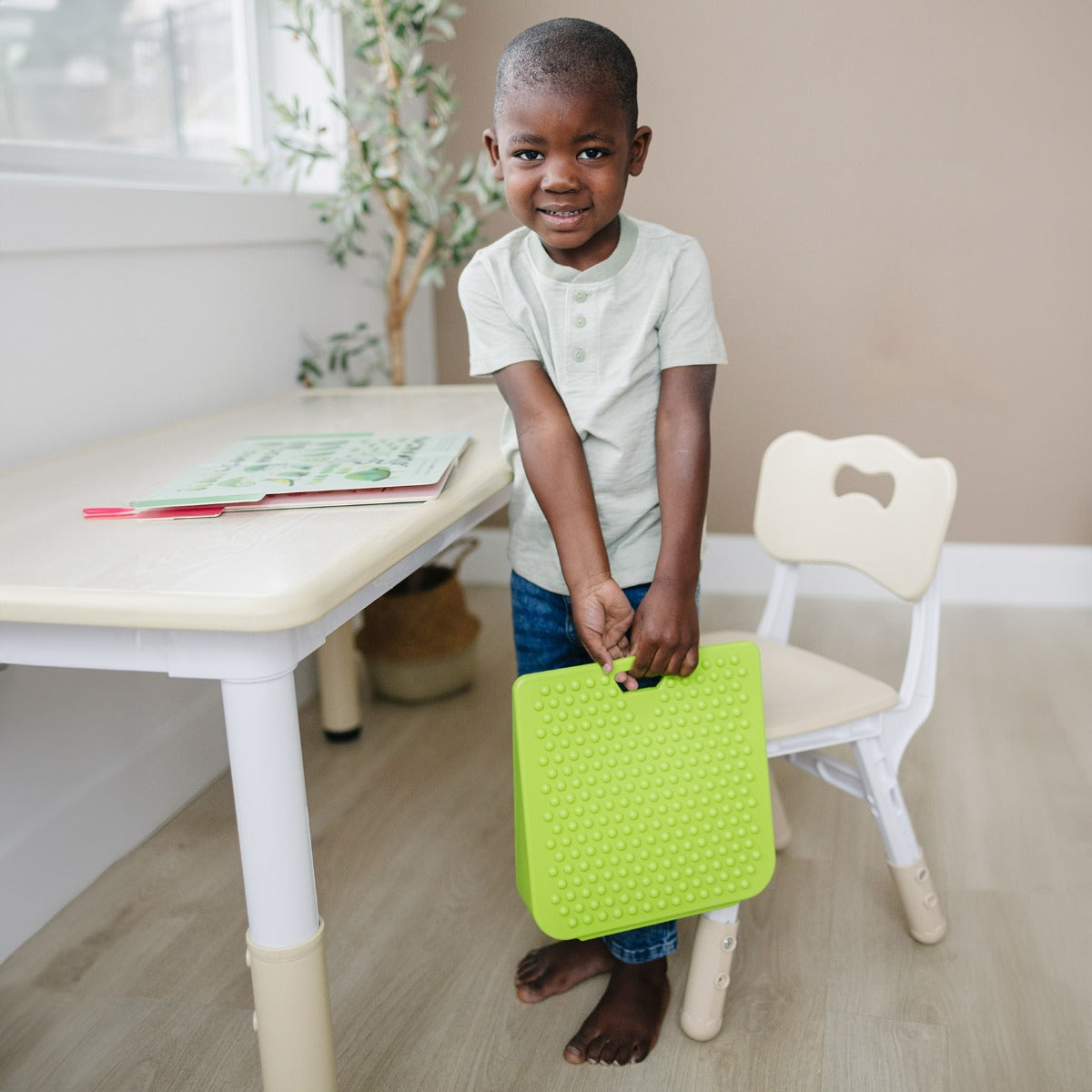 Lean 'N Learn Wedge Cushion