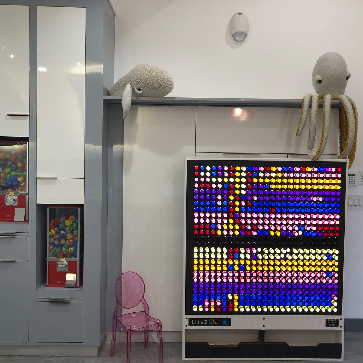 LiteZilla Light Wall