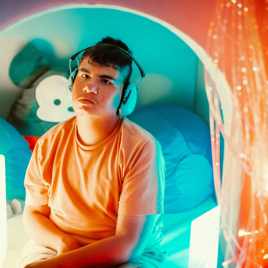 Chill Corner Small 8' x 8'