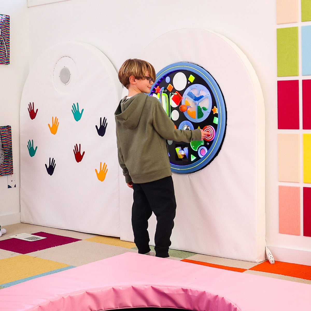 Round UV Musical Tactile Wall Panel with SensaSoft™ Panel and Platform